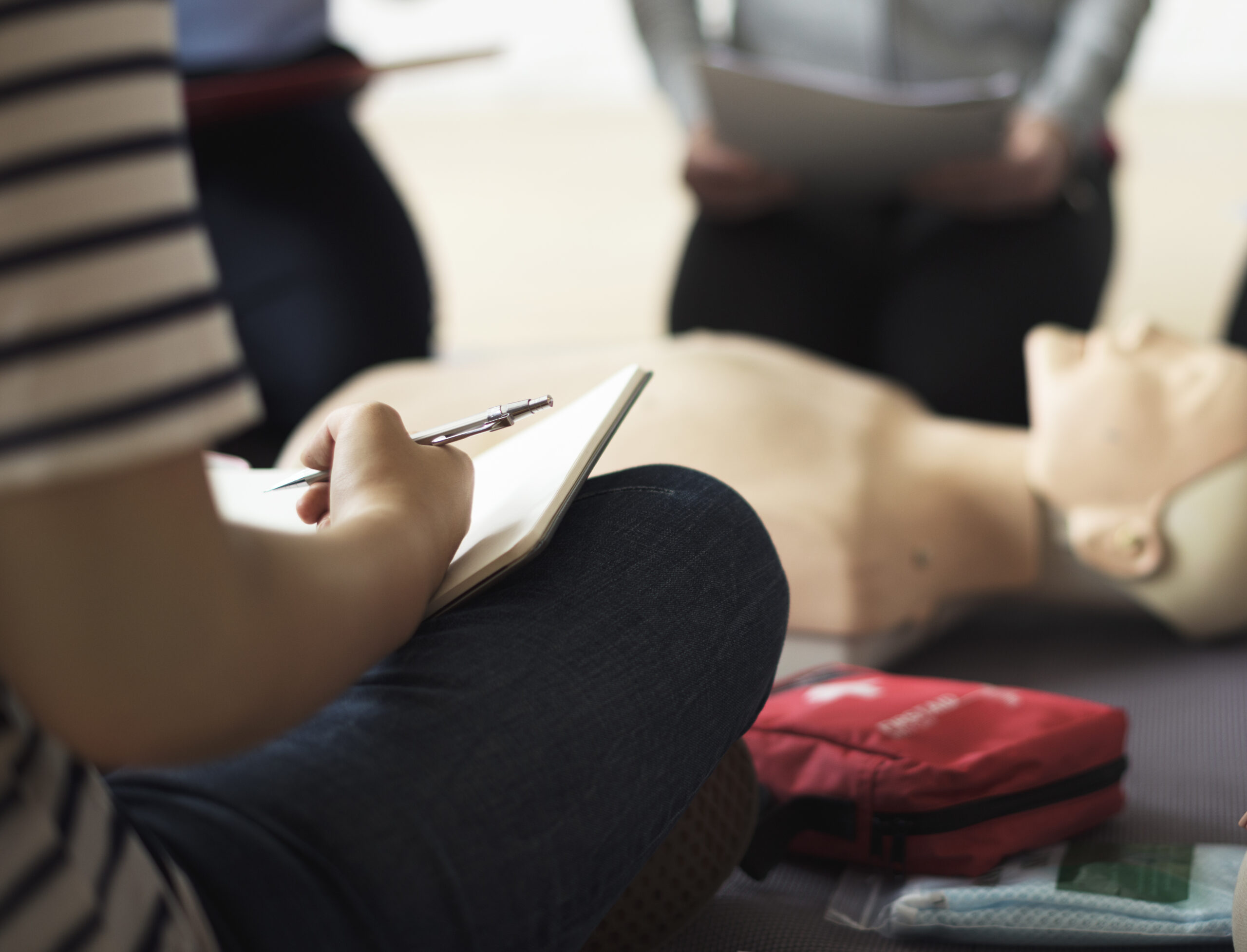 Erste Hilfe Seminare für Betriebe Unternehmen Kindergarten Verwaltung Ludwigsburg Esslingen Stuttgart Kornwestheim Waiblingen Böblingen Sindelfingen Heilbronn